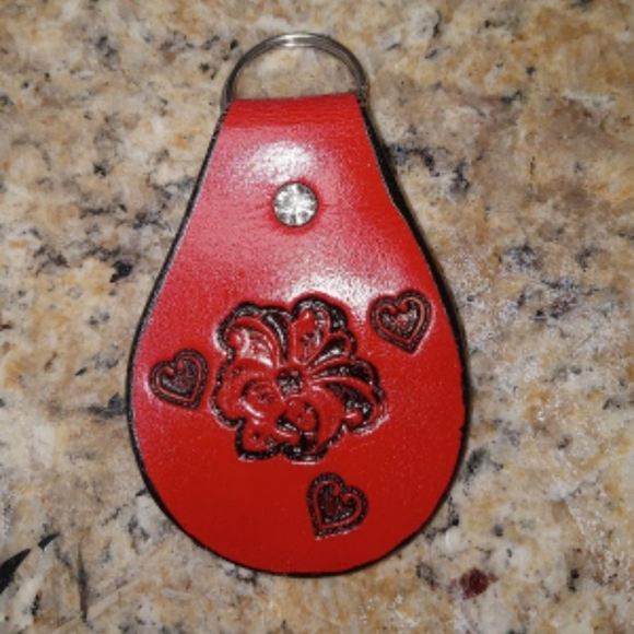 Handcrafted Leather keychain - Picture 1 of 1